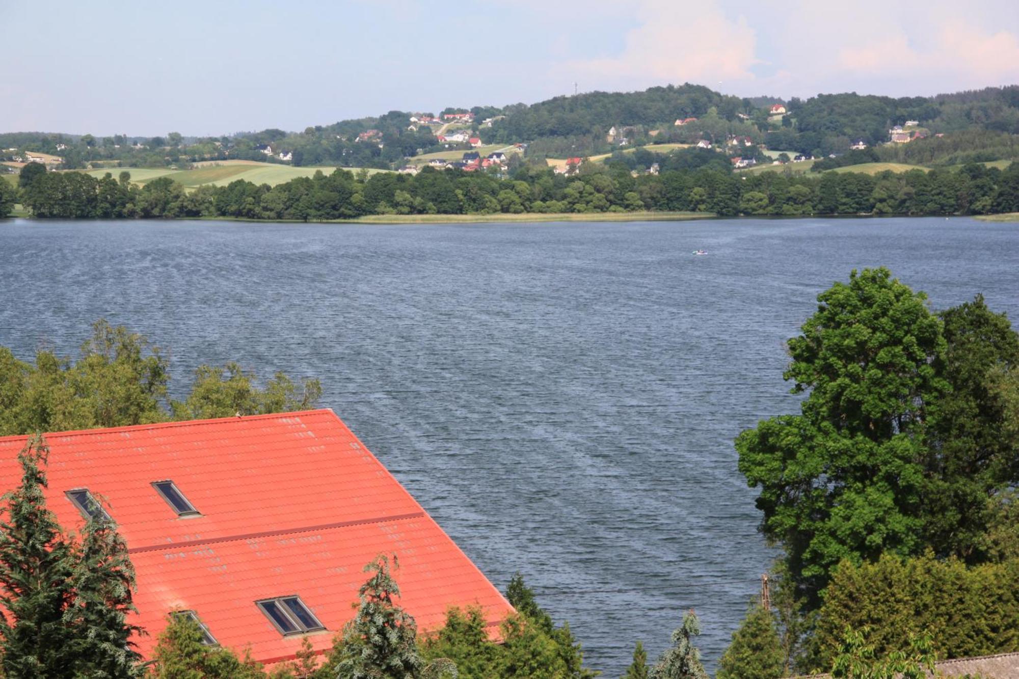 Mira - Mira Pokoje Z Widokiem Na Jezioro Chmielno Exterior foto